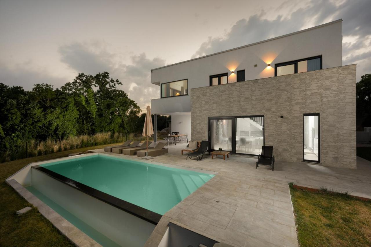 Sea View Villa Cala Royal Krnica Eksteriør bilde